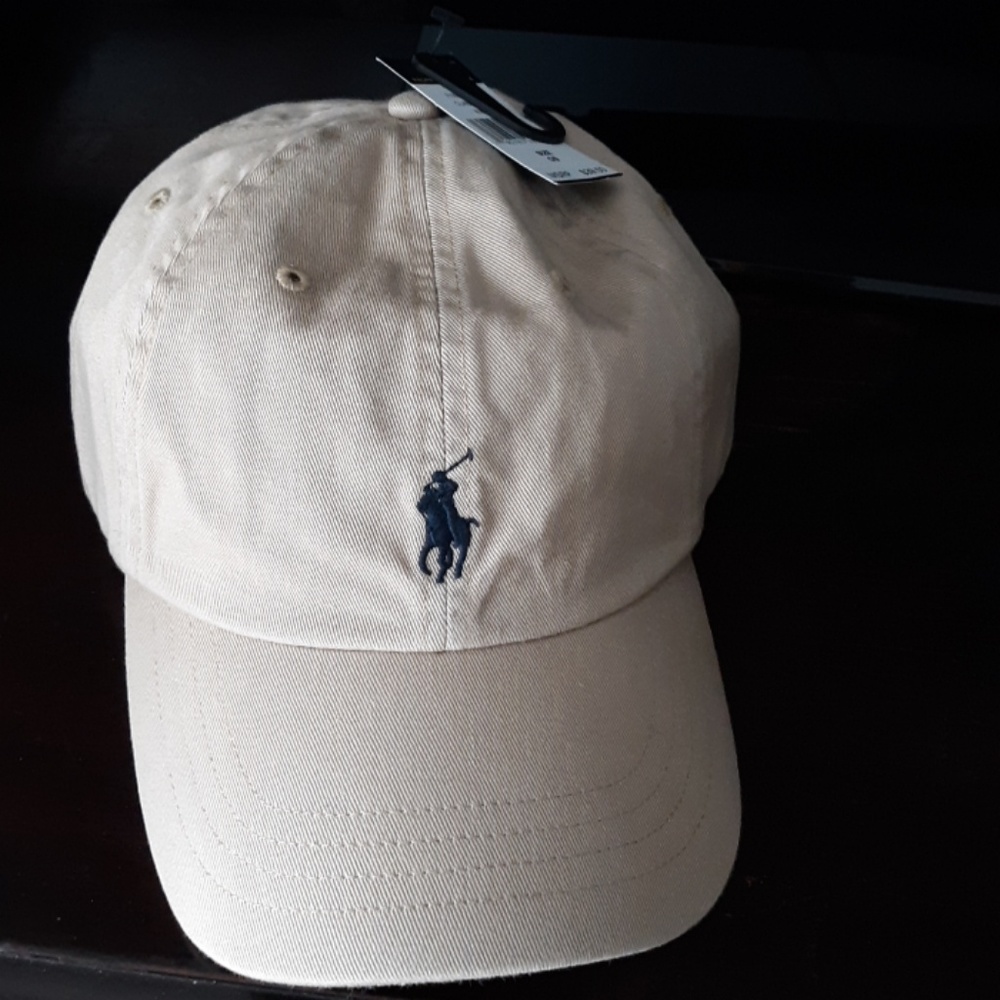 New polo hat